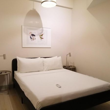 מנילה Uptown Parksuites Apartments Tower 2 Bgc By Ph Staycation מראה חיצוני תמונה