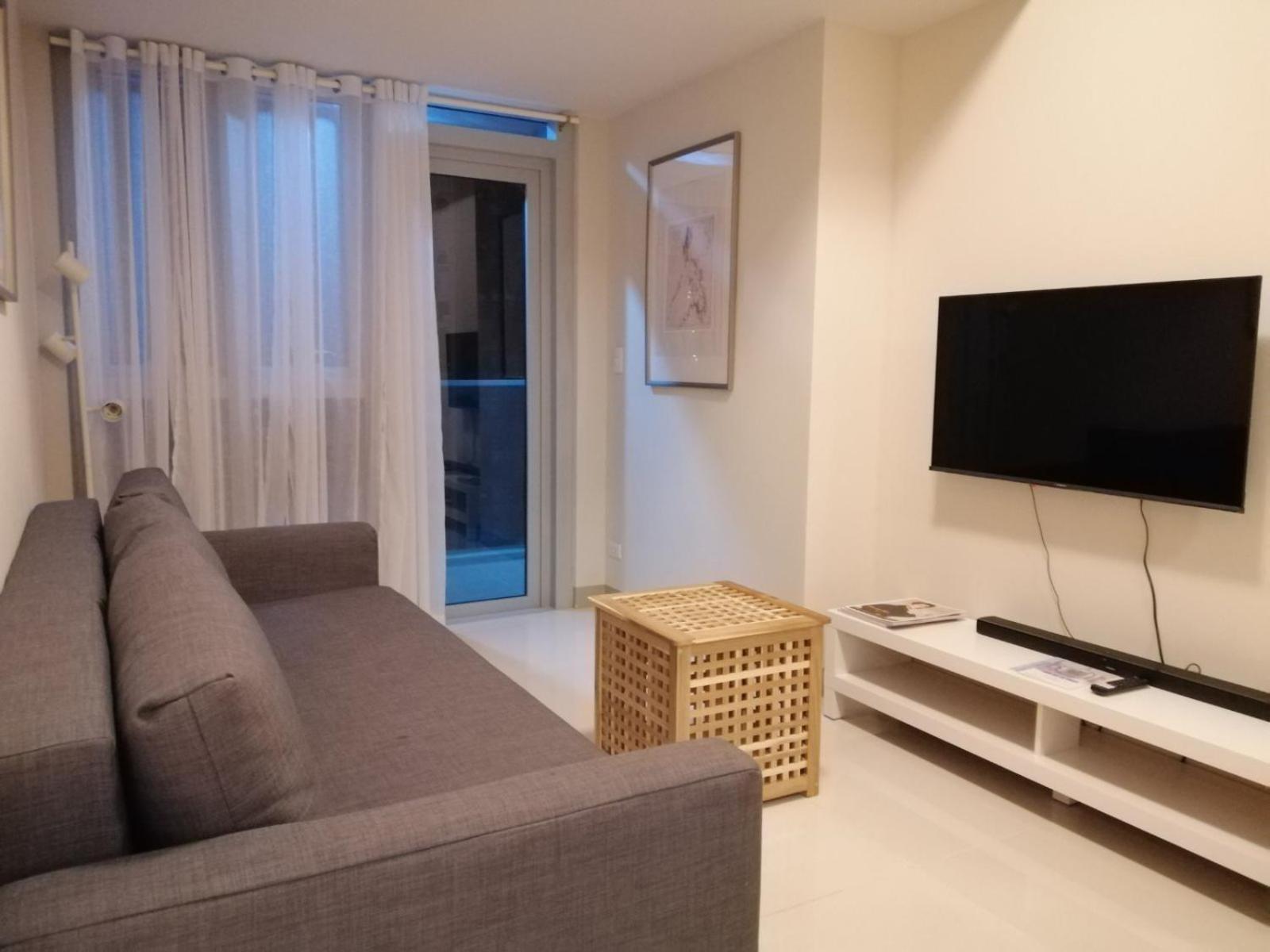 מנילה Uptown Parksuites Apartments Tower 2 Bgc By Ph Staycation מראה חיצוני תמונה