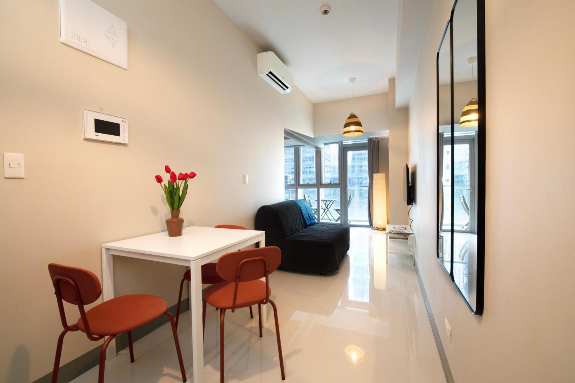 מנילה Uptown Parksuites Apartments Tower 2 Bgc By Ph Staycation מראה חיצוני תמונה