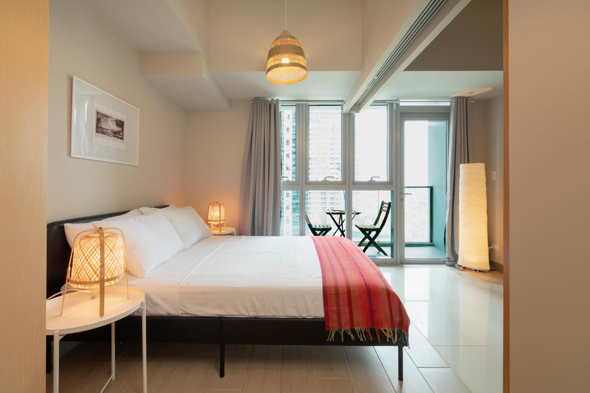 מנילה Uptown Parksuites Apartments Tower 2 Bgc By Ph Staycation מראה חיצוני תמונה