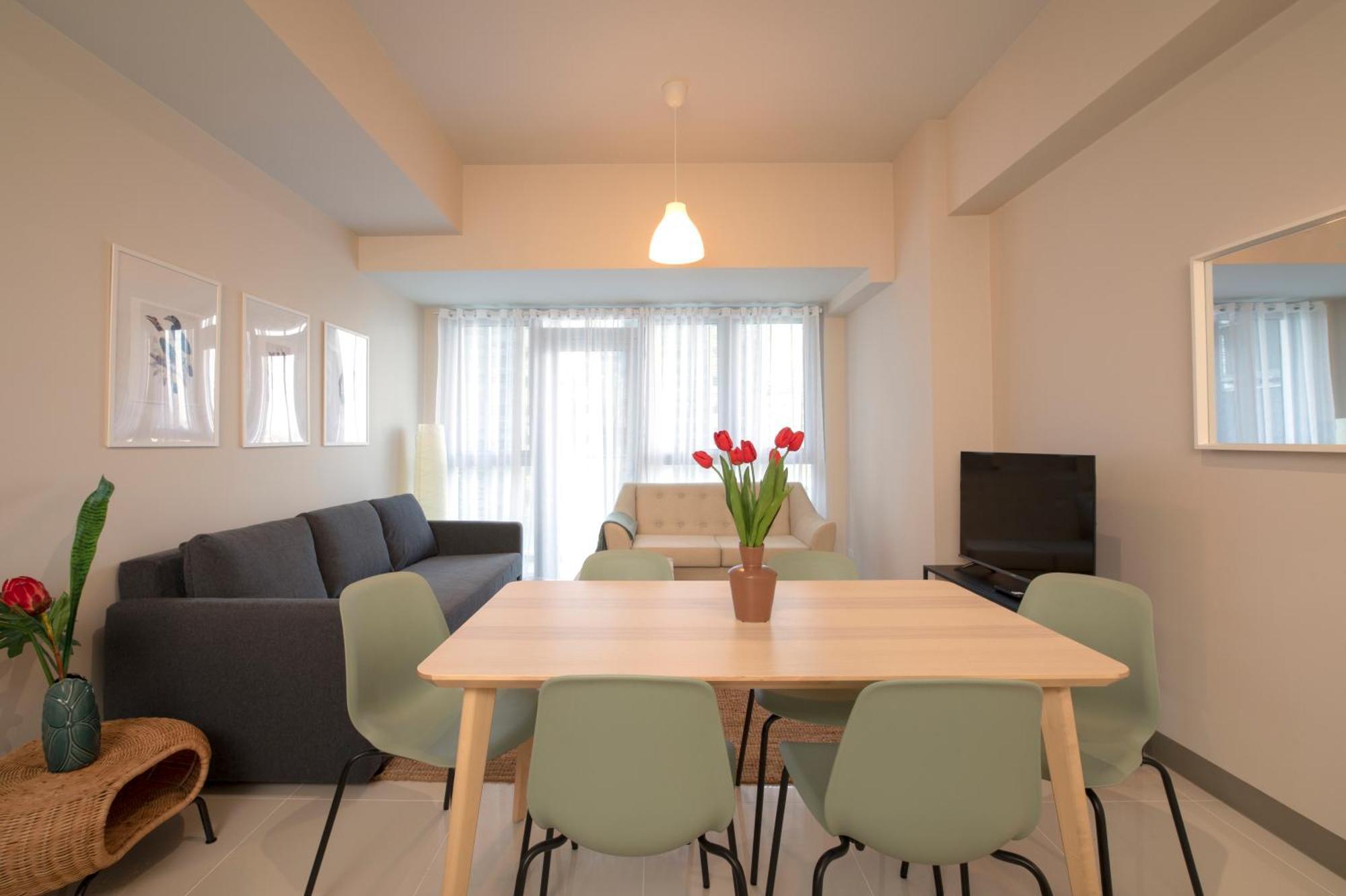 מנילה Uptown Parksuites Apartments Tower 2 Bgc By Ph Staycation מראה חיצוני תמונה