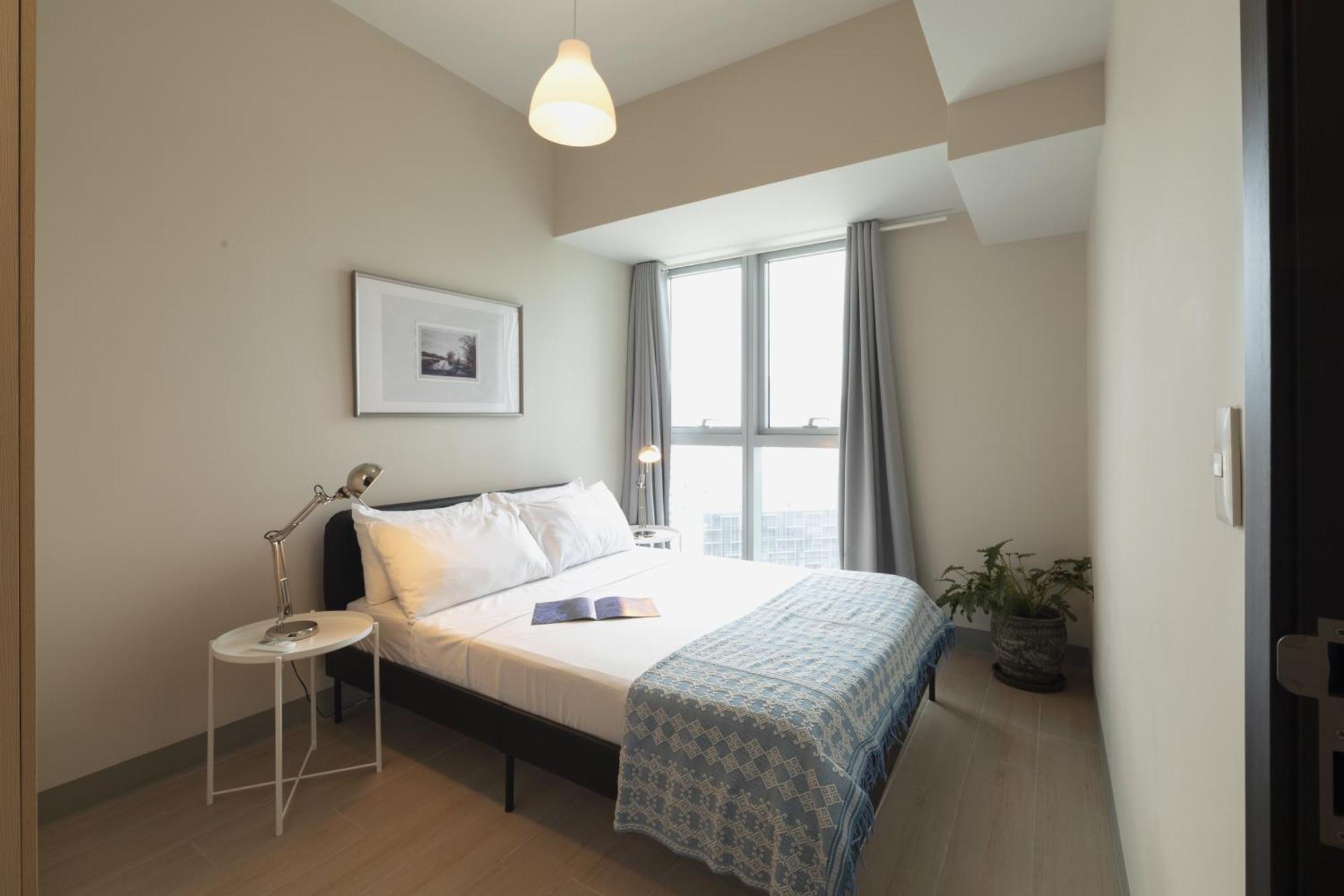 מנילה Uptown Parksuites Apartments Tower 2 Bgc By Ph Staycation מראה חיצוני תמונה